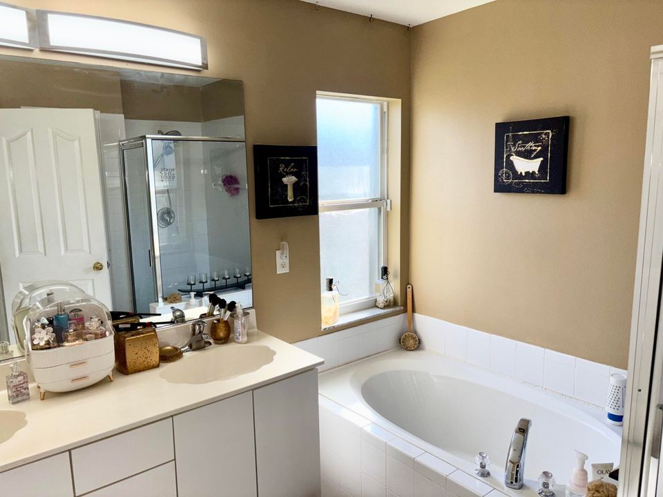 For Sale: $452,500 (4 beds, 3 baths, 2028 Square Feet)