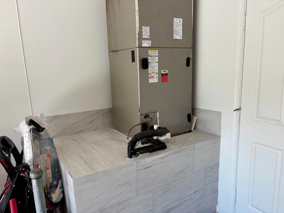 For Sale: $452,500 (4 beds, 3 baths, 2028 Square Feet)