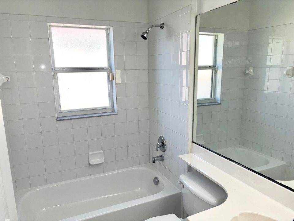 For Sale: $452,500 (4 beds, 3 baths, 2028 Square Feet)