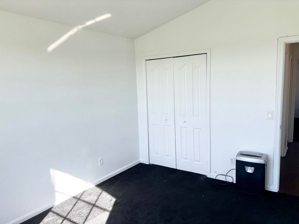 For Sale: $452,500 (4 beds, 3 baths, 2028 Square Feet)