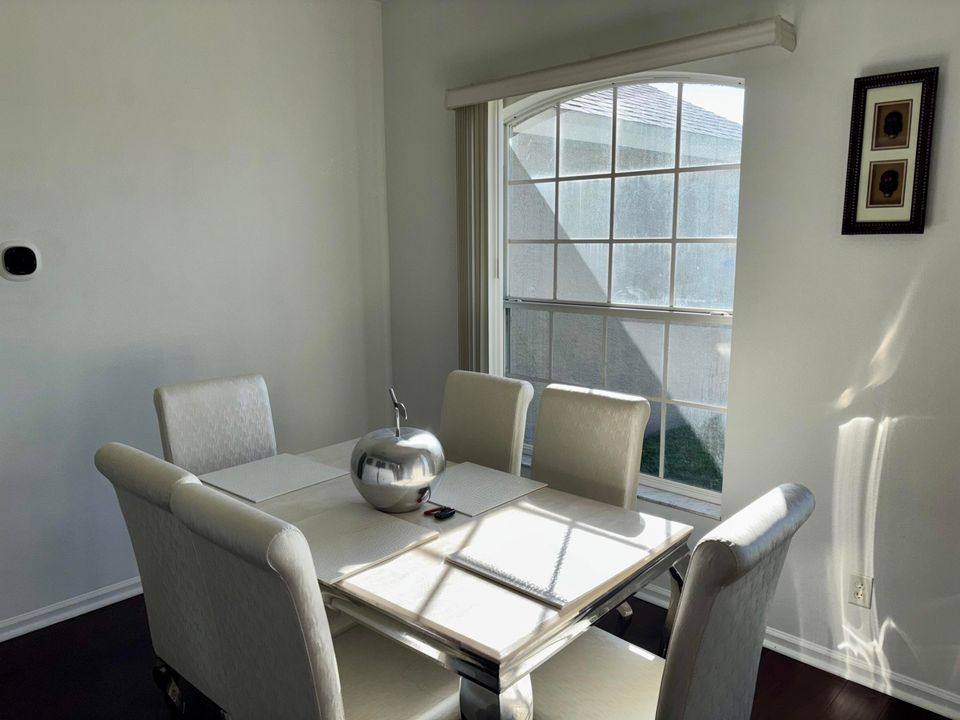 For Sale: $452,500 (4 beds, 3 baths, 2028 Square Feet)