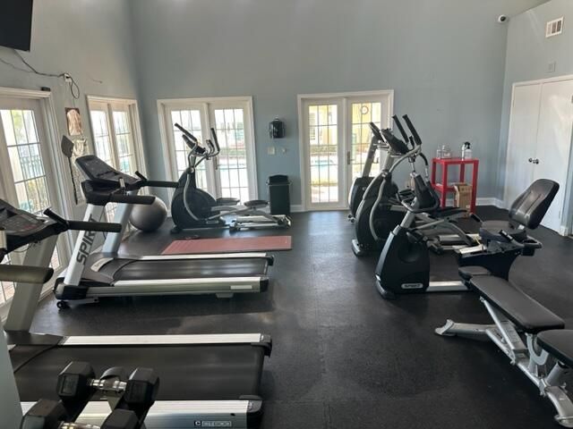 待售: $315,000 (2 贝兹, 2 浴室, 920 平方英尺)