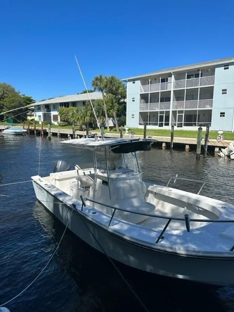 待售: $315,000 (2 贝兹, 2 浴室, 920 平方英尺)