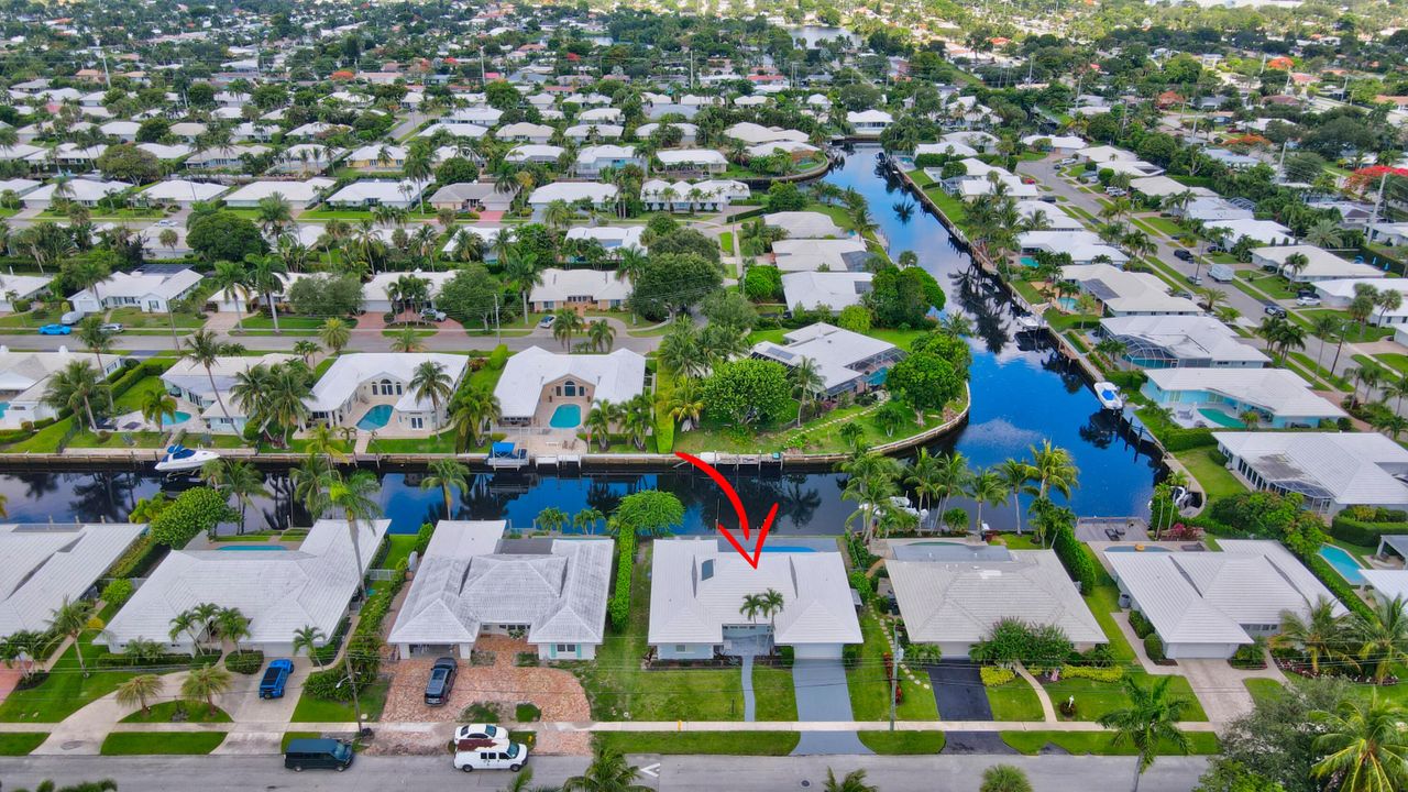 For Rent: $12,000 (3 beds, 2 baths, 1965 Square Feet)