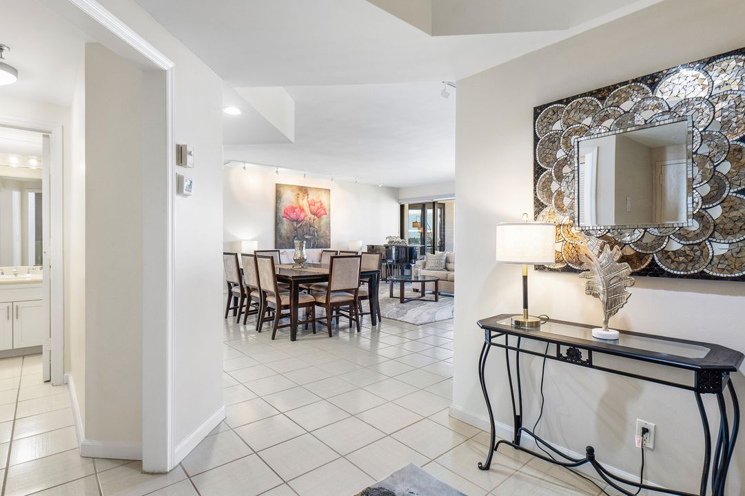 Active With Contract: $1,395,000 (2 beds, 2 baths, 2497 Square Feet)