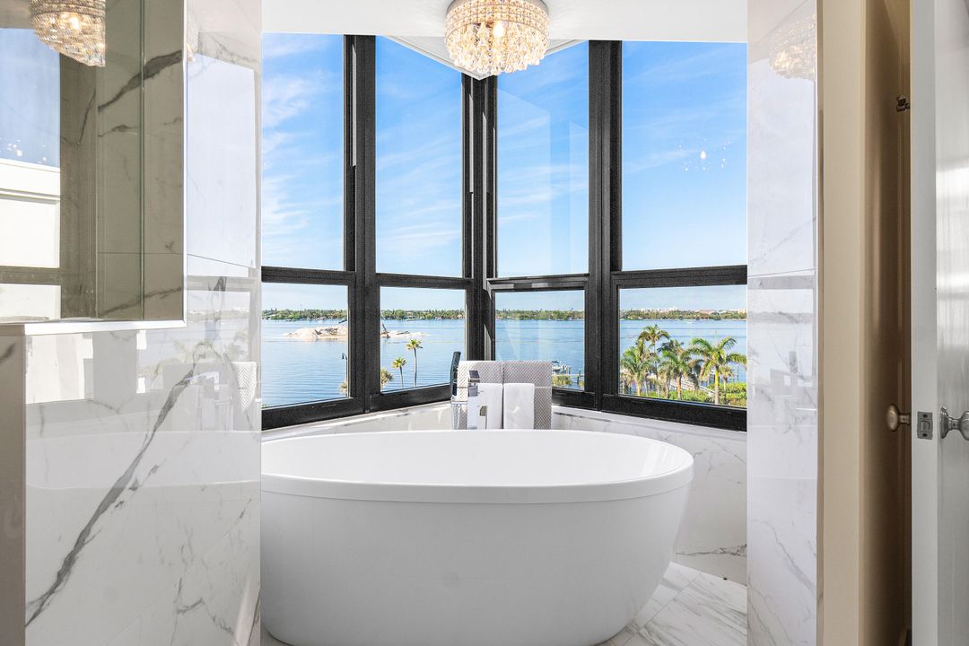 Active With Contract: $1,395,000 (2 beds, 2 baths, 2497 Square Feet)