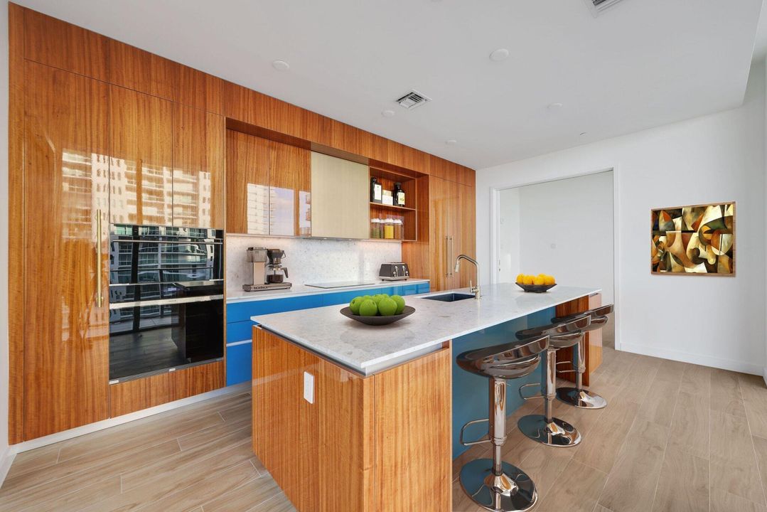 For Sale: $6,500,000 (3 beds, 3 baths, 2623 Square Feet)