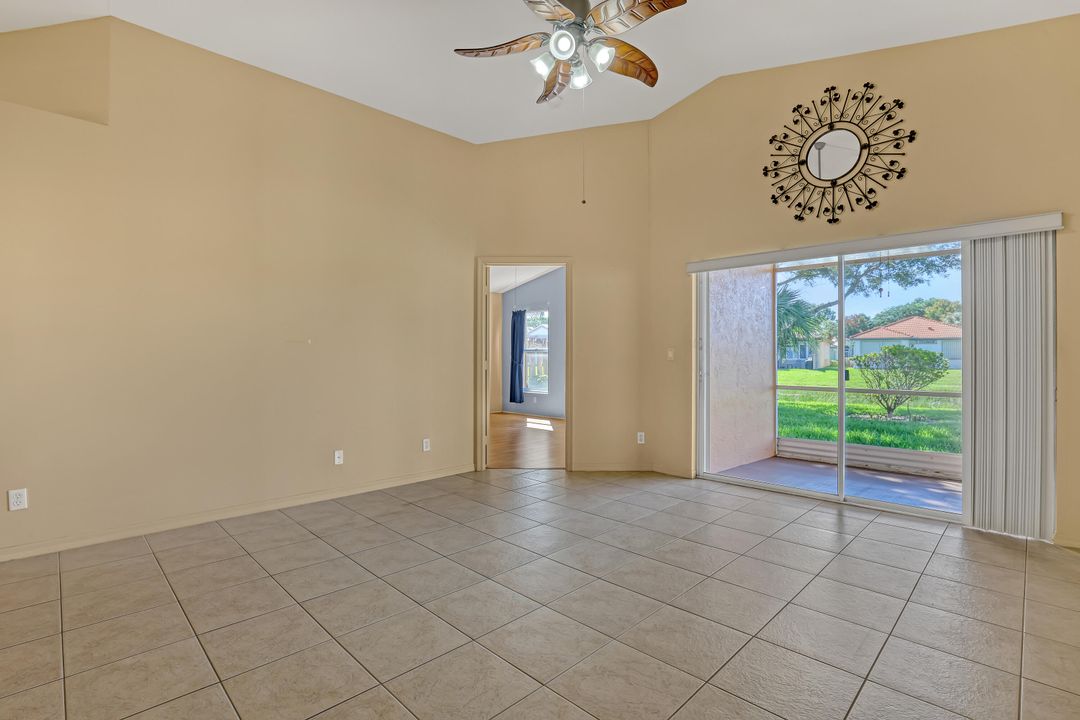 合同活跃: $345,000 (3 贝兹, 2 浴室, 1537 平方英尺)