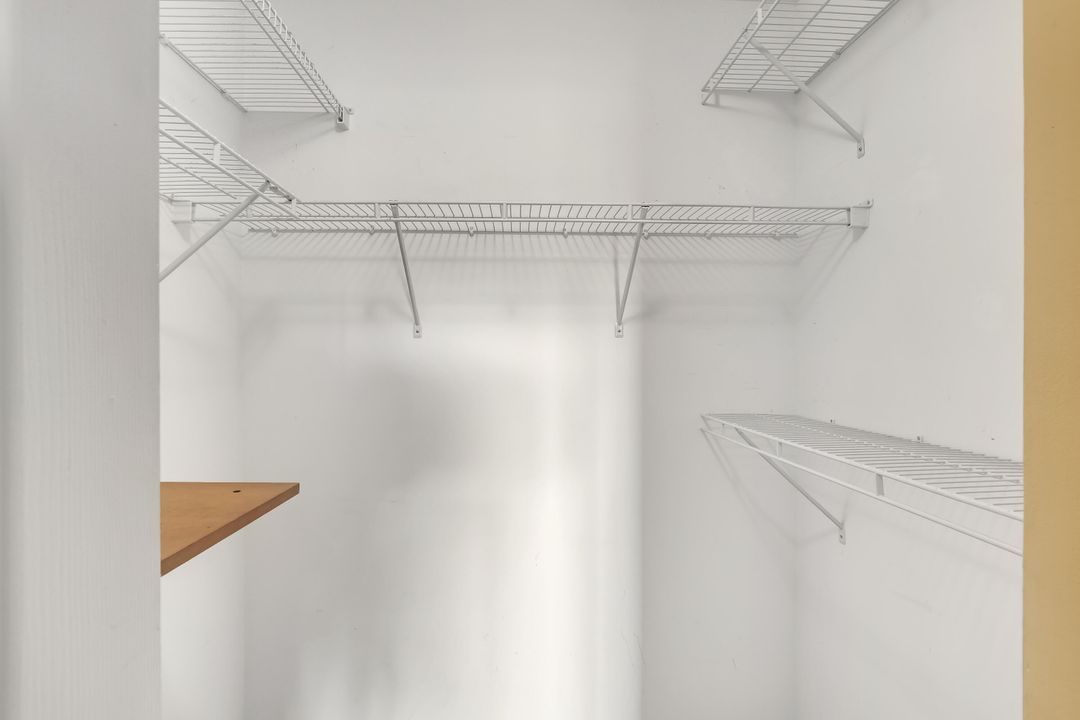 合同活跃: $345,000 (3 贝兹, 2 浴室, 1537 平方英尺)