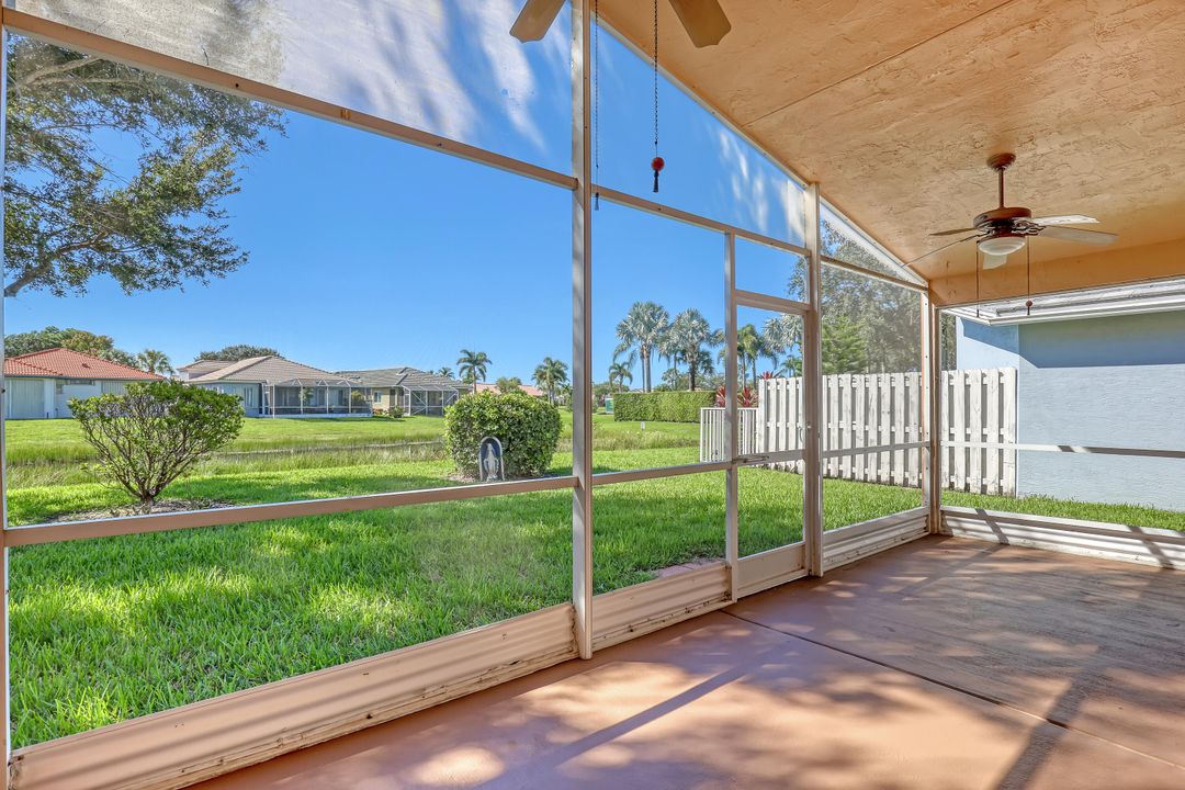 合同活跃: $345,000 (3 贝兹, 2 浴室, 1537 平方英尺)