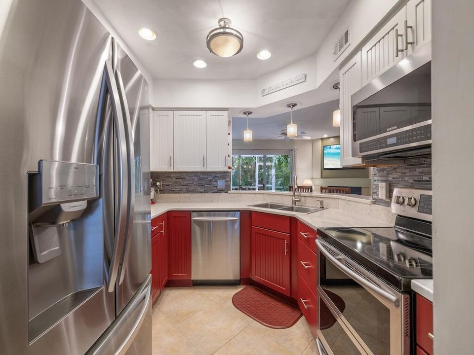 待售: $399,000 (2 贝兹, 2 浴室, 1665 平方英尺)