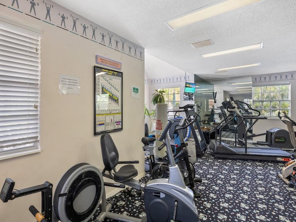 待售: $399,000 (2 贝兹, 2 浴室, 1665 平方英尺)