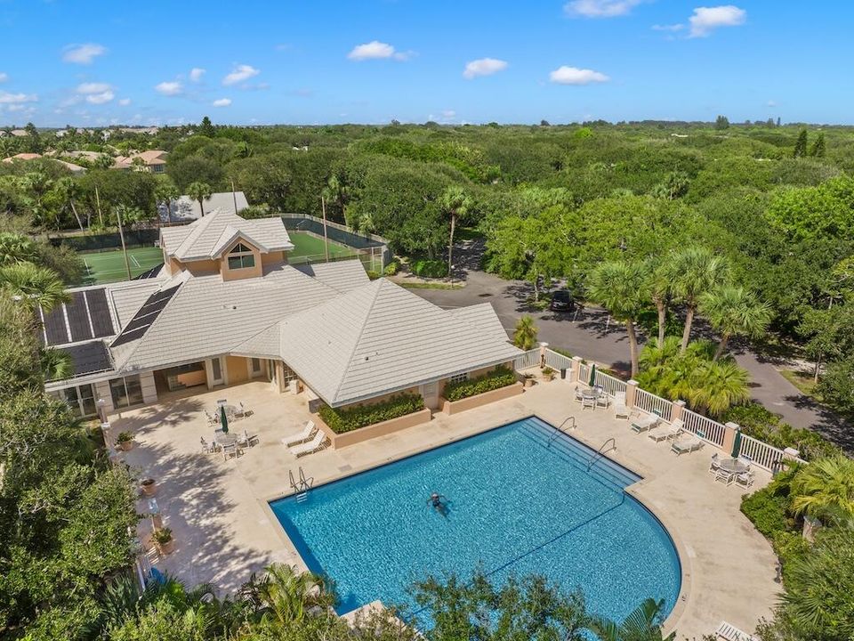 待售: $399,000 (2 贝兹, 2 浴室, 1665 平方英尺)