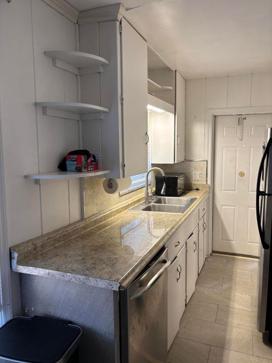 For Sale: $750,000 (0 beds, 0 baths, 4223 Square Feet)