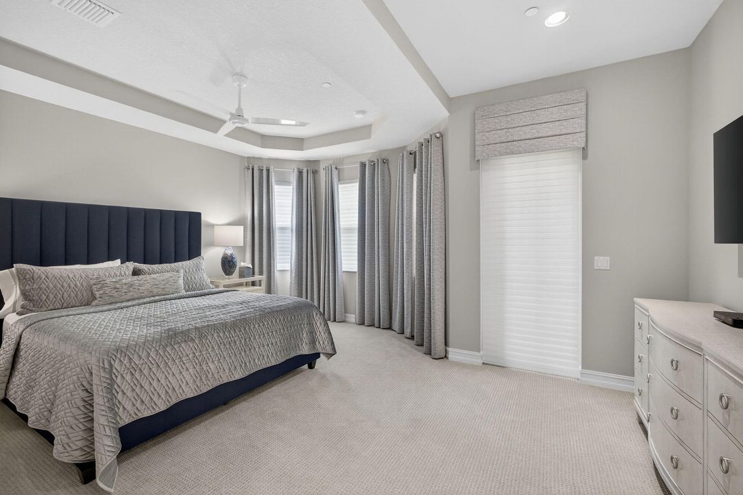 待售: $987,500 (2 贝兹, 2 浴室, 2124 平方英尺)