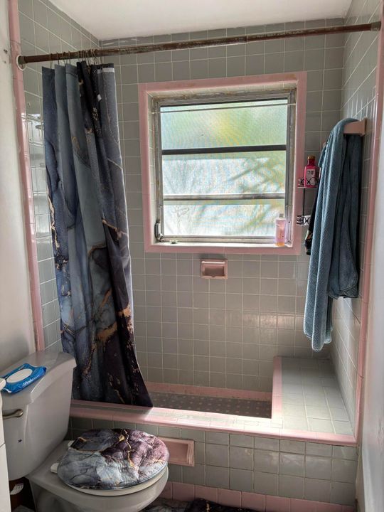 For Sale: $750,000 (0 beds, 0 baths, 4223 Square Feet)