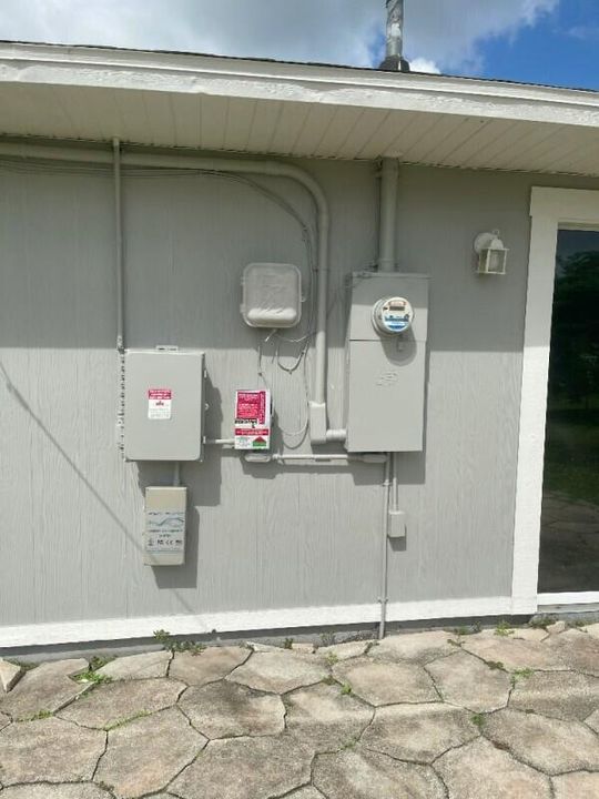 Activo con contrato: $239,900 (3 camas, 2 baños, 1152 Pies cuadrados)