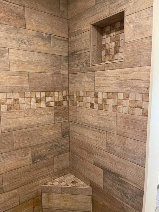 Activo con contrato: $239,900 (3 camas, 2 baños, 1152 Pies cuadrados)