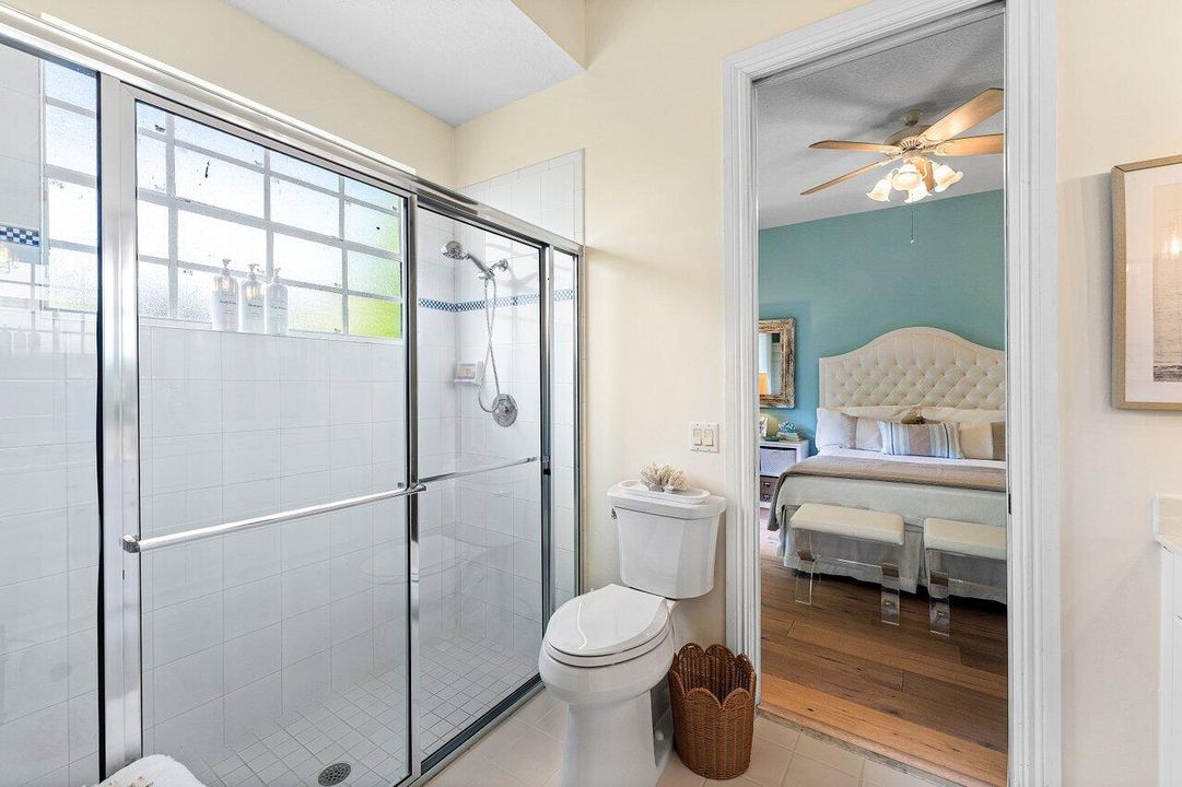 На продажу: $2,500,000 (5 спален, 4 ванн, 3463 Квадратных фут)