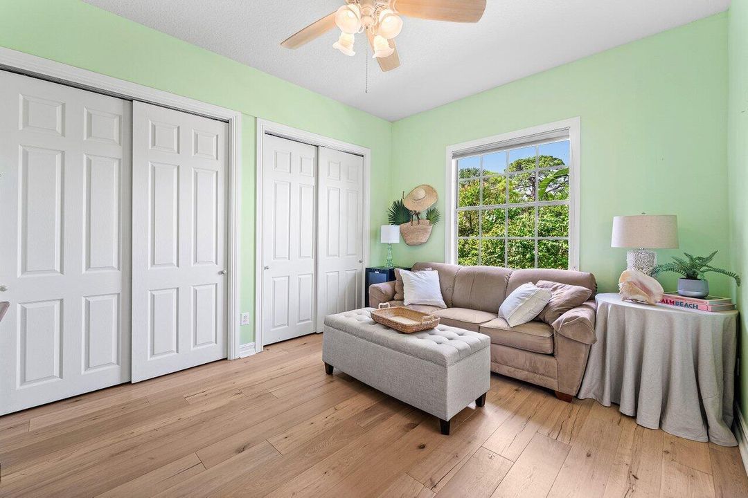 На продажу: $2,500,000 (5 спален, 4 ванн, 3463 Квадратных фут)