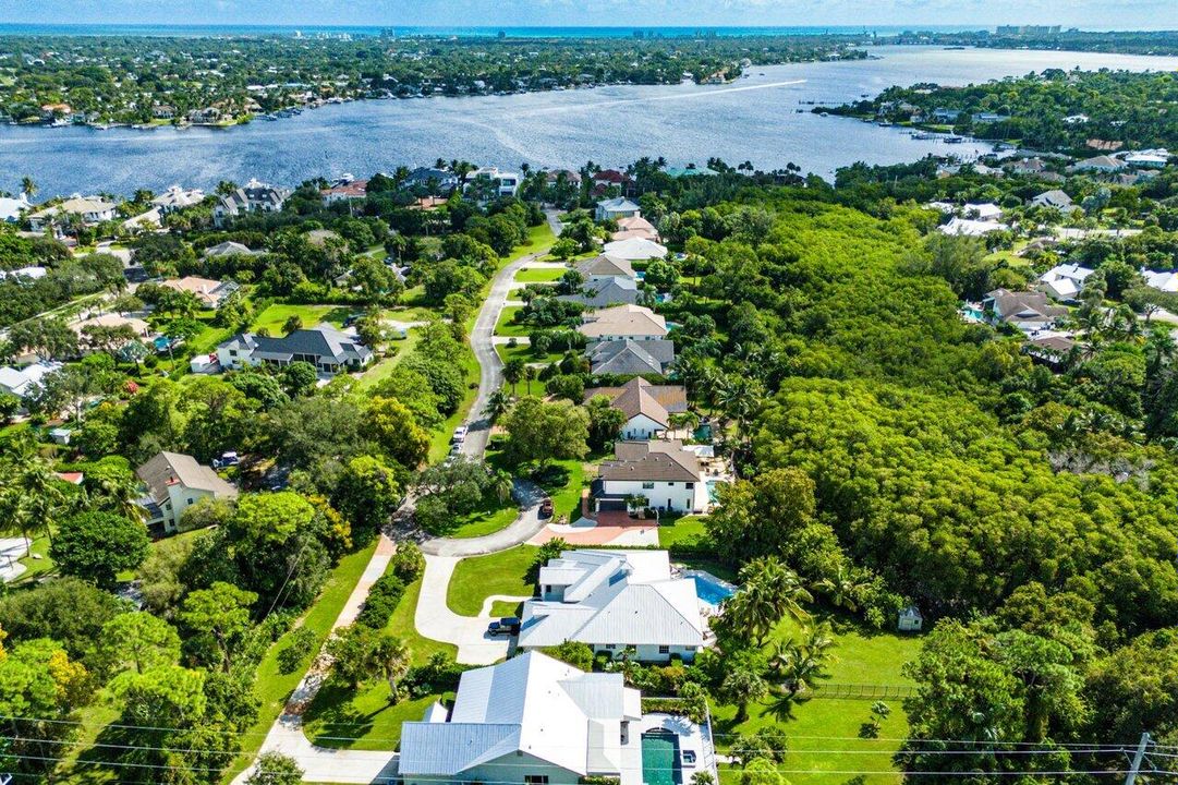 На продажу: $2,500,000 (5 спален, 4 ванн, 3463 Квадратных фут)