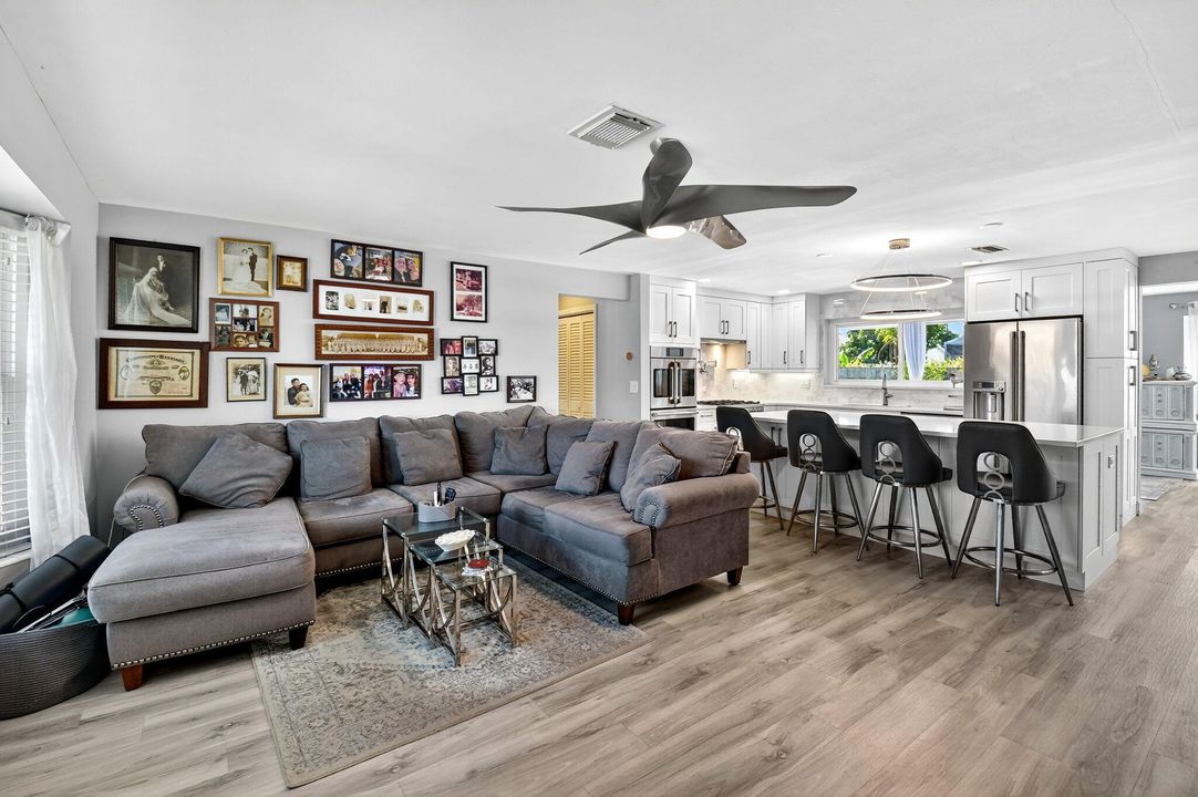 Activo con contrato: $699,900 (2 camas, 2 baños, 1478 Pies cuadrados)