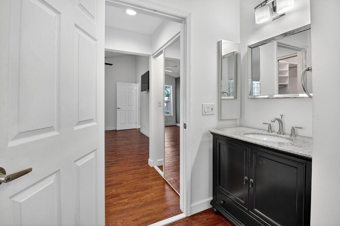 For Sale: $685,000 (3 beds, 2 baths, 1360 Square Feet)