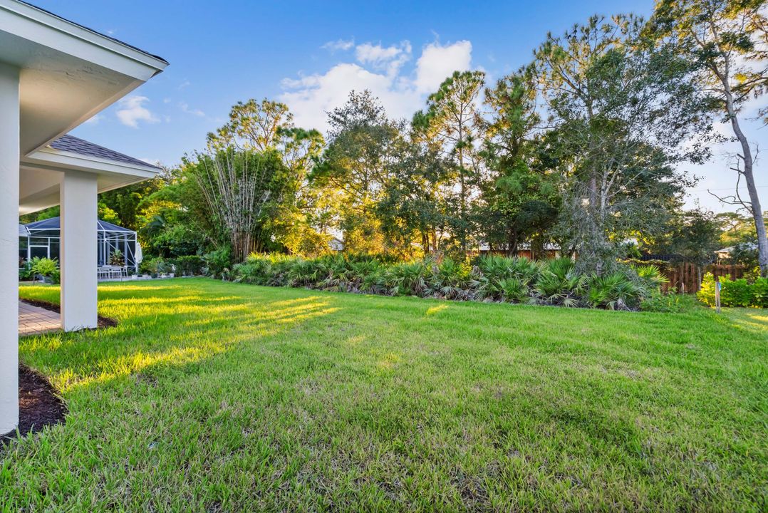 Activo con contrato: $639,000 (3 camas, 3 baños, 2361 Pies cuadrados)