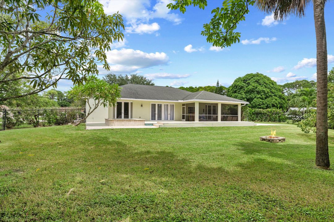 出租: $10,000 (3 贝兹, 2 浴室, 2376 平方英尺)