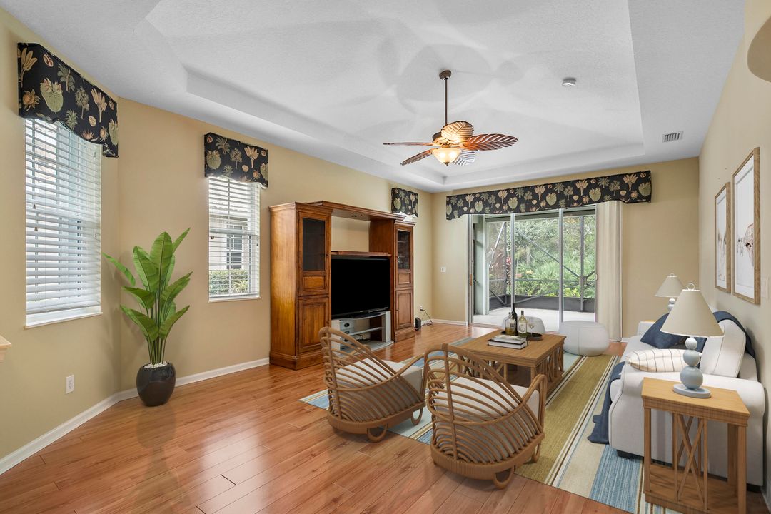 Activo con contrato: $435,000 (3 camas, 2 baños, 1718 Pies cuadrados)