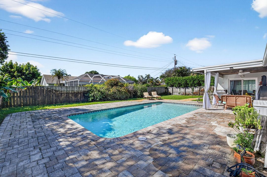 Activo con contrato: $699,900 (2 camas, 2 baños, 1478 Pies cuadrados)