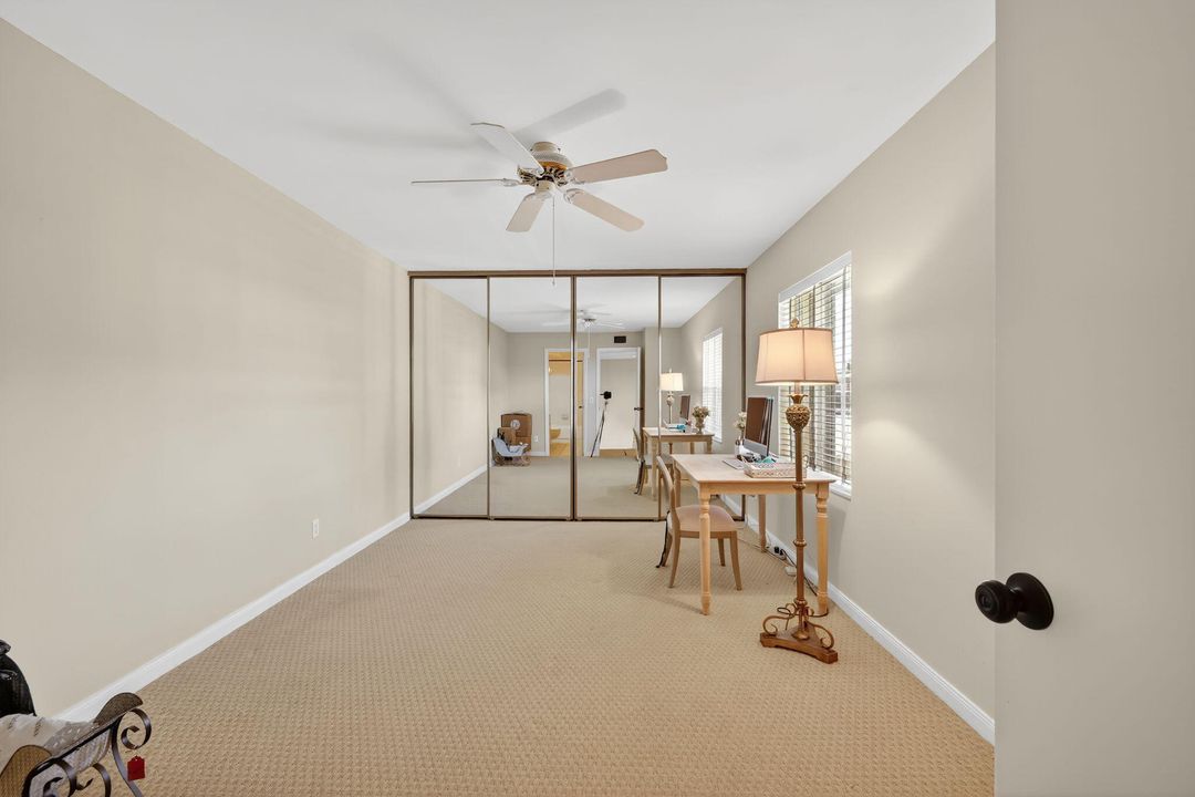 На продажу: $285,000 (2 спален, 2 ванн, 1374 Квадратных фут)