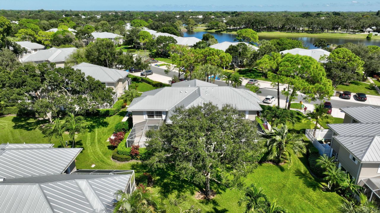 На продажу: $285,000 (2 спален, 2 ванн, 1374 Квадратных фут)