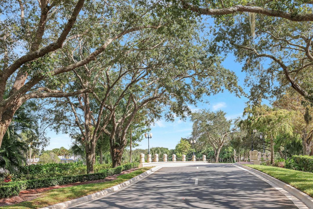 На продажу: $285,000 (2 спален, 2 ванн, 1374 Квадратных фут)