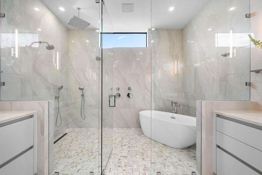 En Venta: $3,950,000 (4 camas, 4 baños, 3556 Pies cuadrados)