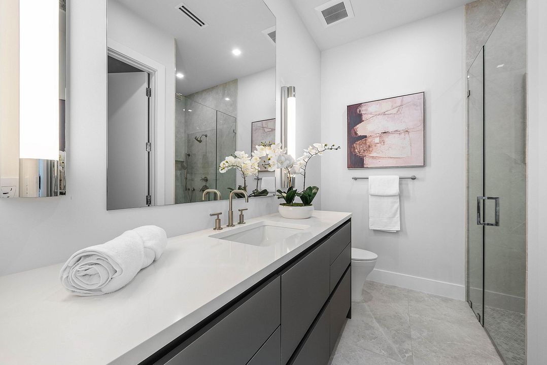 En Venta: $3,950,000 (4 camas, 4 baños, 3556 Pies cuadrados)