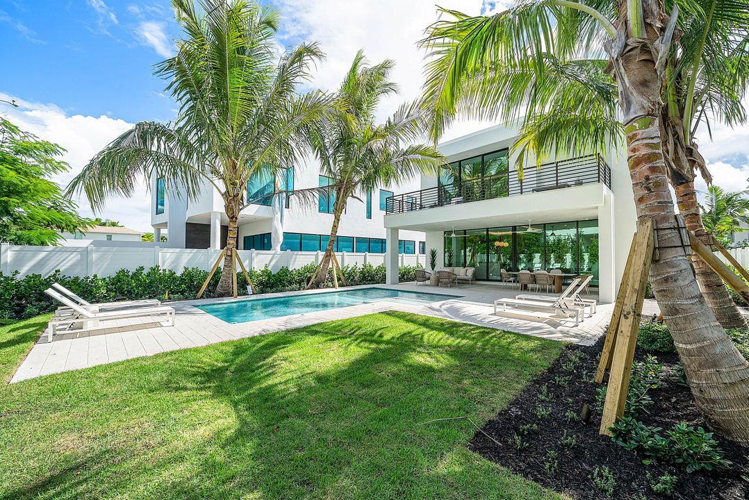 En Venta: $3,950,000 (4 camas, 4 baños, 3556 Pies cuadrados)