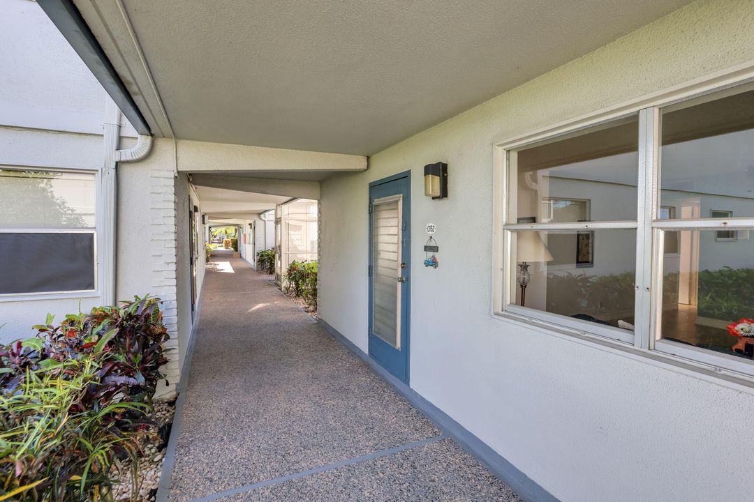 待售: $89,500 (2 贝兹, 2 浴室, 880 平方英尺)