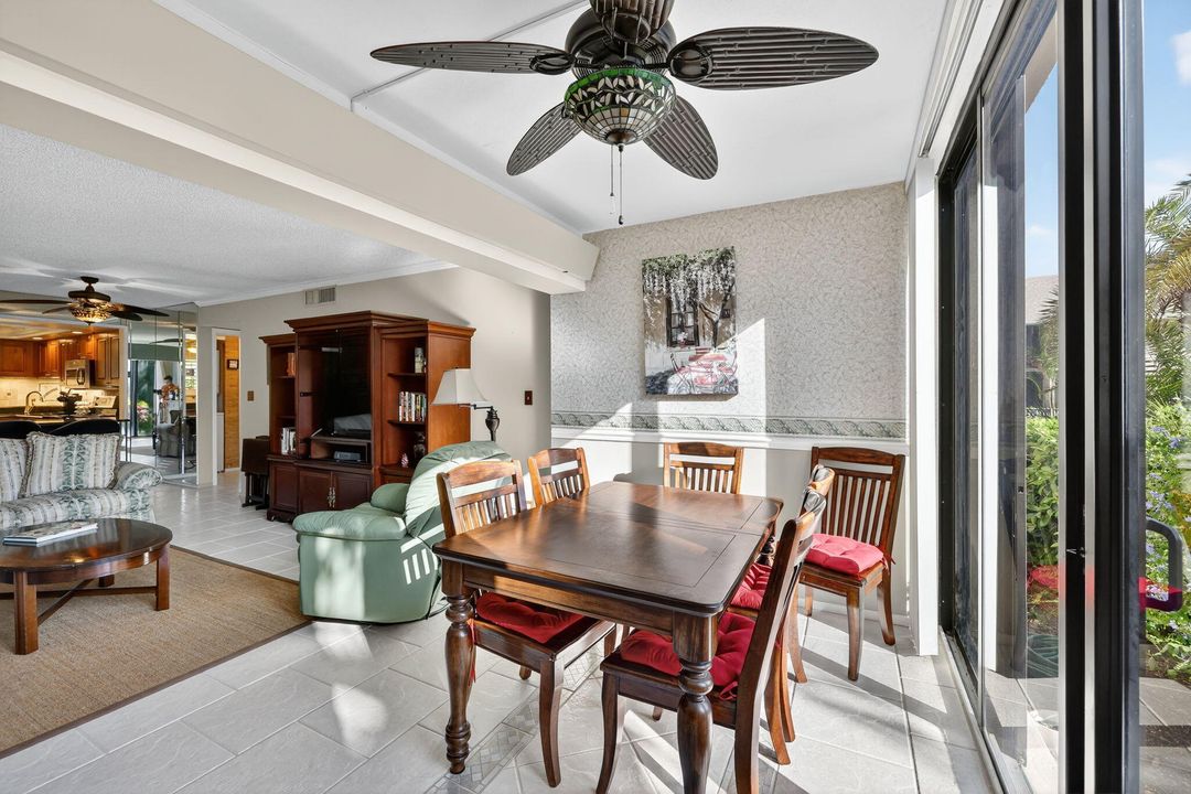 Под контрактом: $329,000 (2 спален, 2 ванн, 1154 Квадратных фут)