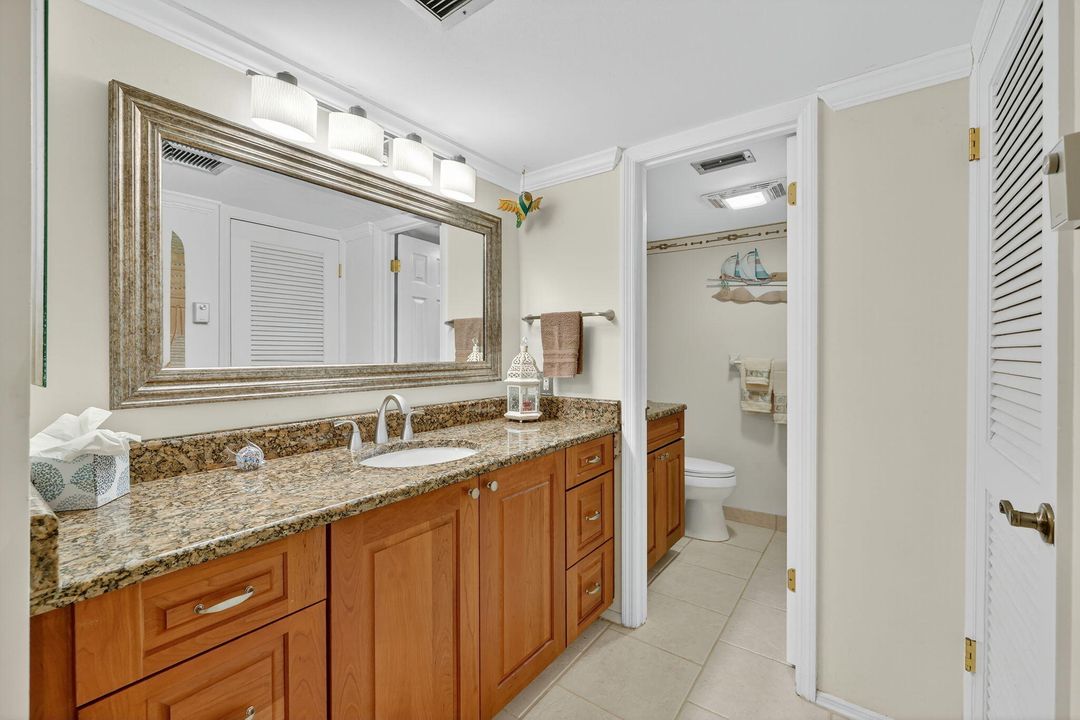 Под контрактом: $329,000 (2 спален, 2 ванн, 1154 Квадратных фут)