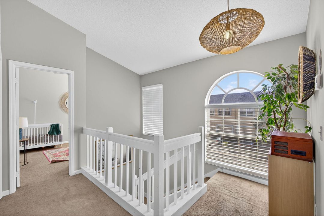 Activo con contrato: $449,500 (3 camas, 2 baños, 1427 Pies cuadrados)