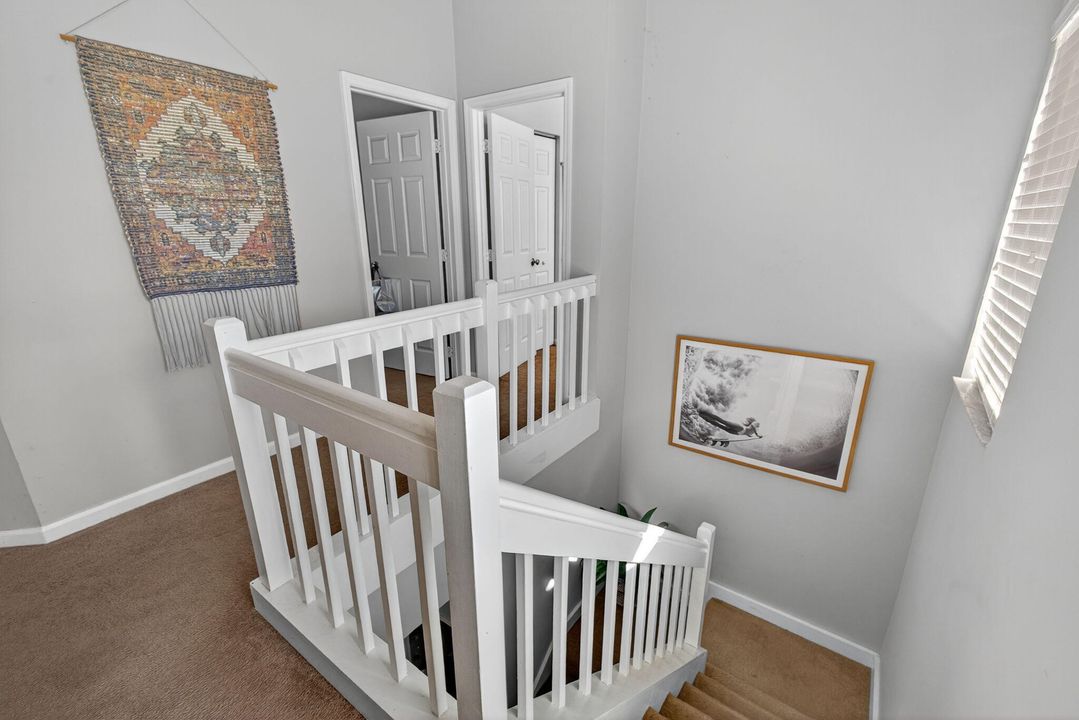 Activo con contrato: $449,500 (3 camas, 2 baños, 1427 Pies cuadrados)