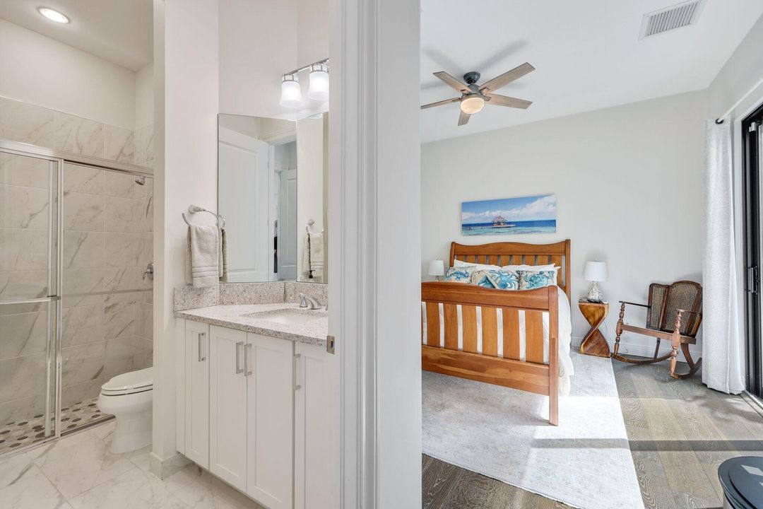 For Sale: $3,295,000 (5 beds, 5 baths, 4698 Square Feet)