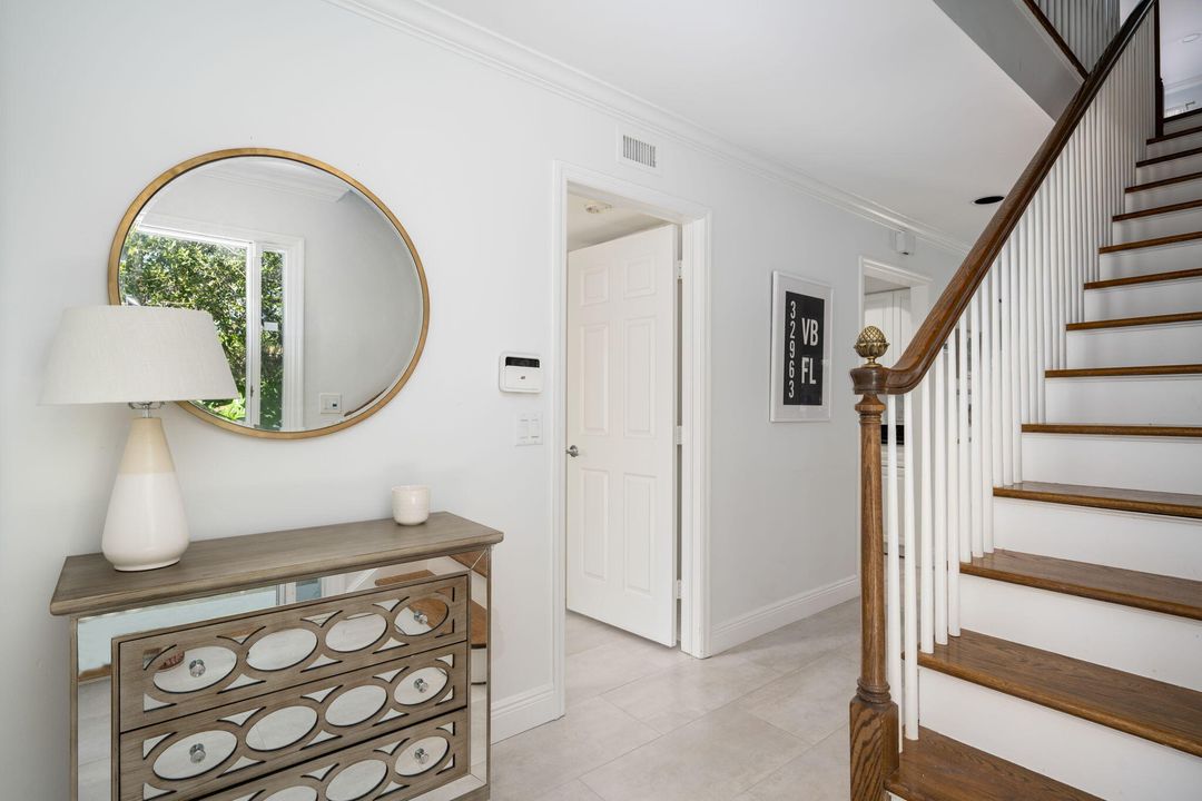 For Sale: $725,000 (3 beds, 3 baths, 1740 Square Feet)