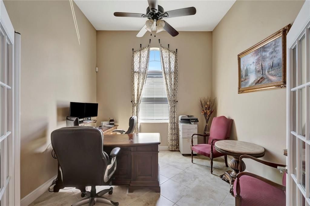 待售: $569,900 (3 贝兹, 3 浴室, 2649 平方英尺)