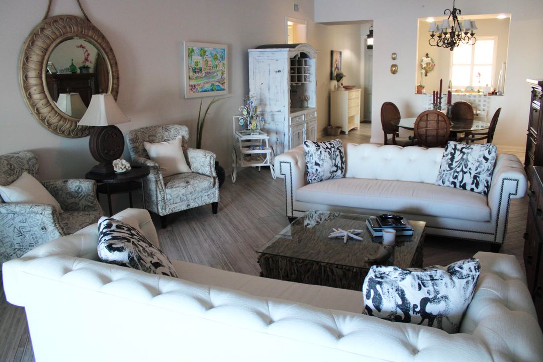 For Rent: $2,500 (2 beds, 2 baths, 1989 Square Feet)