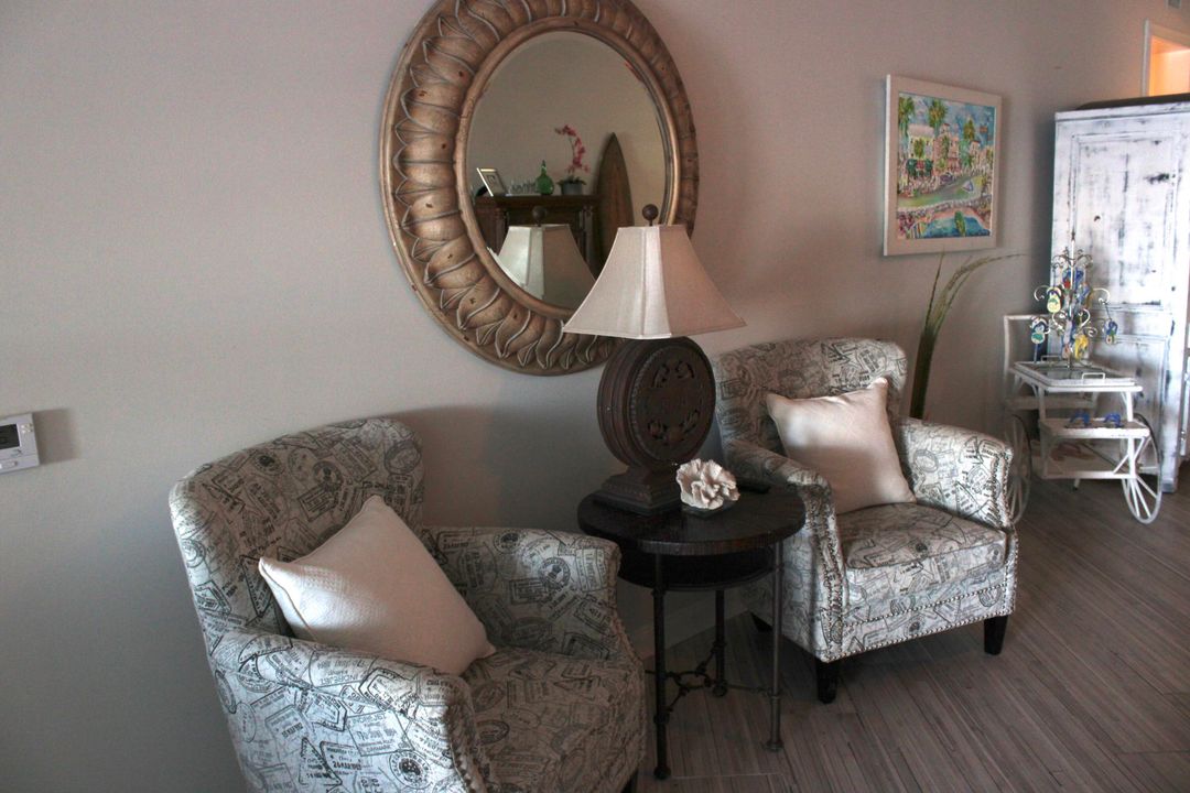 For Rent: $2,500 (2 beds, 2 baths, 1989 Square Feet)