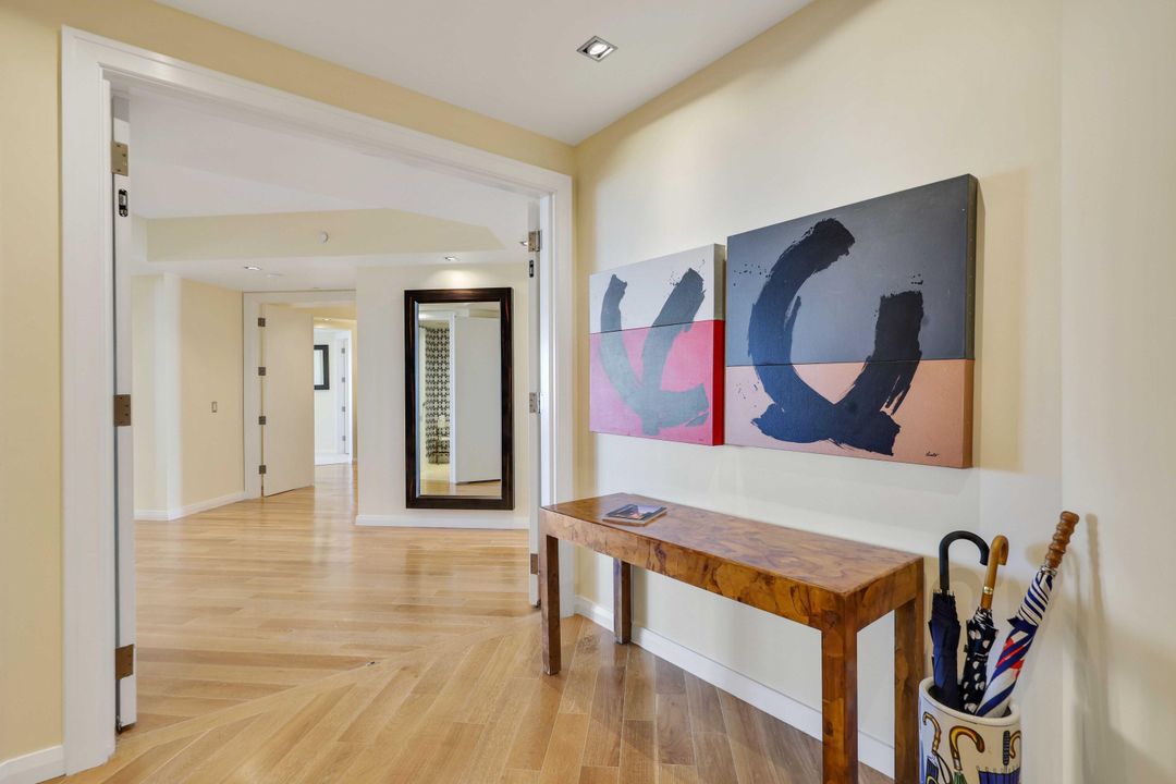 En Venta: $3,995,000 (3 camas, 3 baños, 3605 Pies cuadrados)