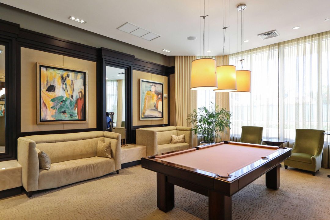 En Venta: $3,995,000 (3 camas, 3 baños, 3605 Pies cuadrados)