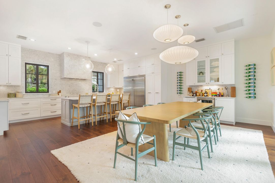 En Venta: $5,700,000 (4 camas, 3 baños, 2947 Pies cuadrados)